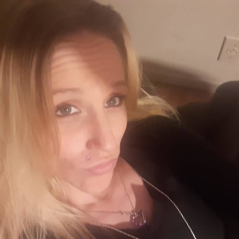 Meet your Posher, Tiffany